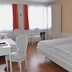 Hotel Weisses Kreuz 3*