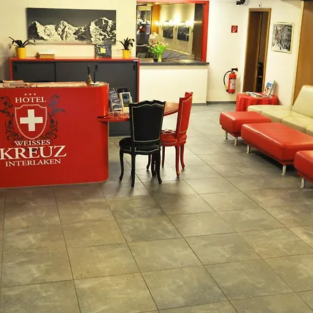 מלון Weisses Kreuz 3*