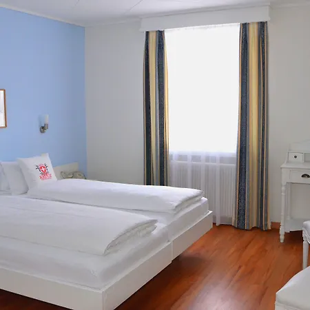 Weisses Kreuz Szálloda Interlaken