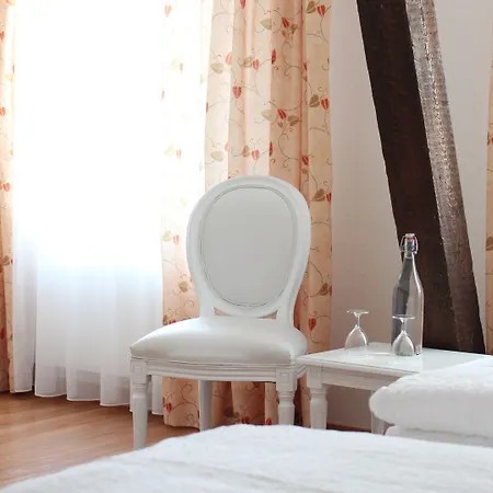 Hotel Weisses Kreuz 3*