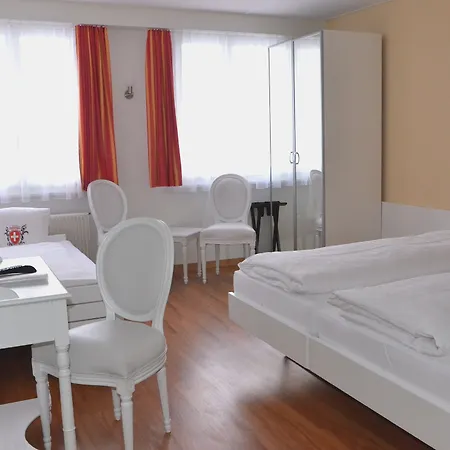 Hotel Weisses Kreuz 3*