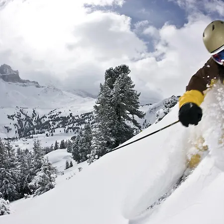 Weisses Kreuz Hotel 3*