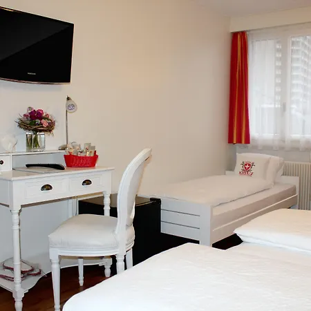 מלון Weisses Kreuz אינטרלאקן