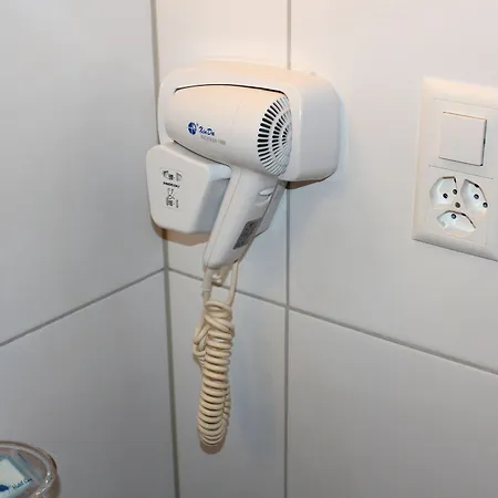 מלון Weisses Kreuz