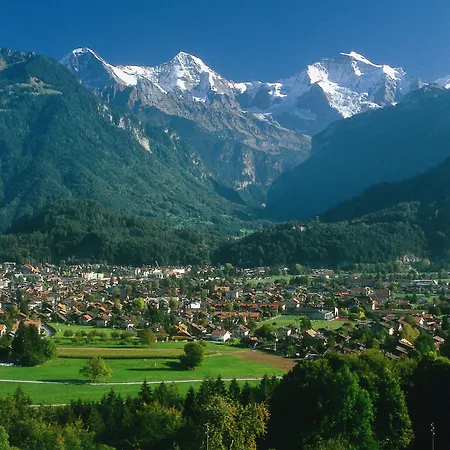 Weisses Kreuz 3* אינטרלאקן