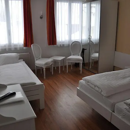 מלון Weisses Kreuz