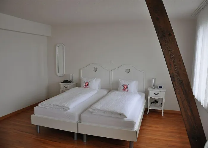 Weisses Kreuz 3*
