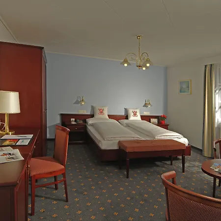 Hotel Weisses Kreuz 3*